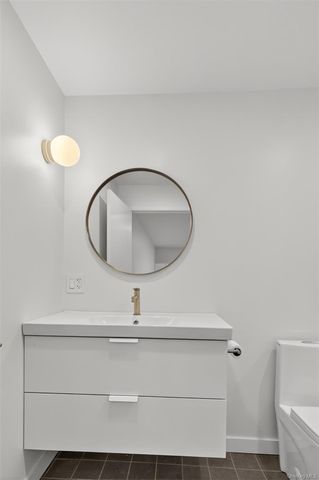 6 Glenwood Avenue, Poughkeepsie, NY 12603