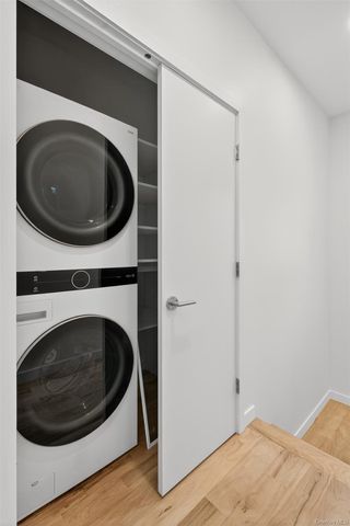 6 Glenwood Avenue, Poughkeepsie, NY 12603