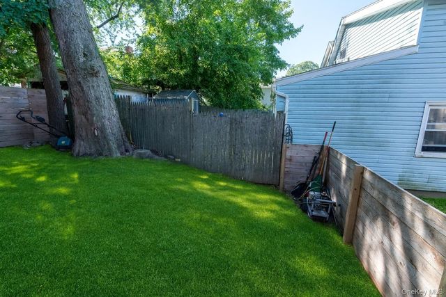 6 Glenwood Avenue, Poughkeepsie, NY 12603