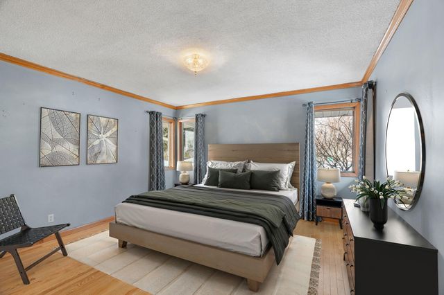 1675 3rd Street E, Saint Paul, MN 55106