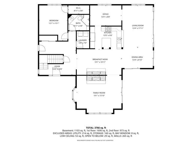 904 W Labelle AVENUE, Oconomowoc, WI 53066