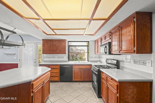44317 Sedona Way, Lancaster, CA 93536