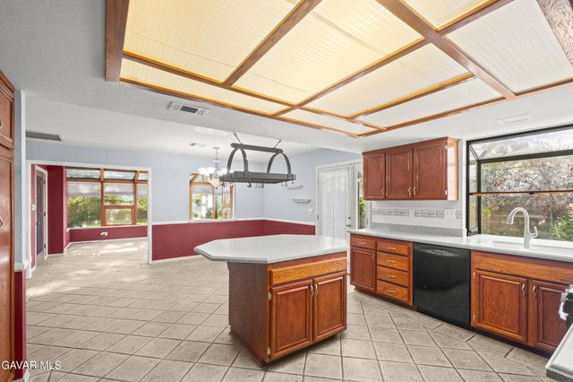 44317 Sedona Way, Lancaster, CA 93536