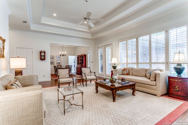 50 Bristol Green, San Antonio, TX 78209