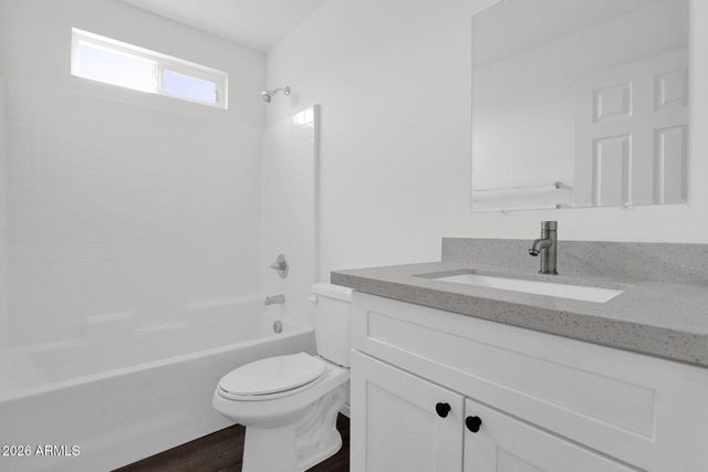 4037 S 12th Street, Phoenix, AZ 85040