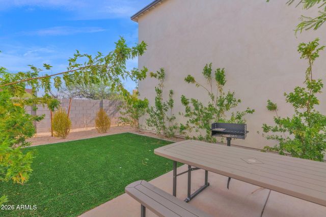 4037 S 12th Street, Phoenix, AZ 85040