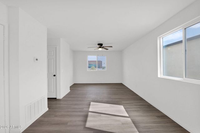 4037 S 12th Street, Phoenix, AZ 85040