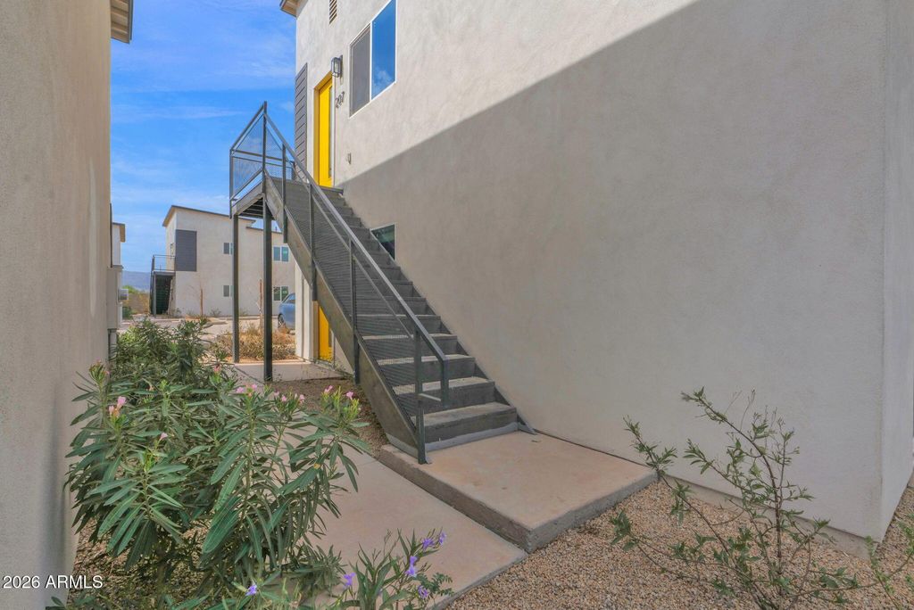 4037 S 12th Street, Phoenix, AZ 85040 — photo 2