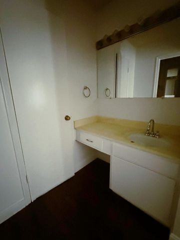 2209 Triway Lane 263, Houston, TX 77043