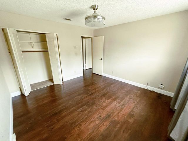 2209 Triway Lane 263, Houston, TX 77043