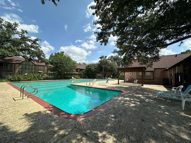 2209 Triway Lane 263, Houston, TX 77043