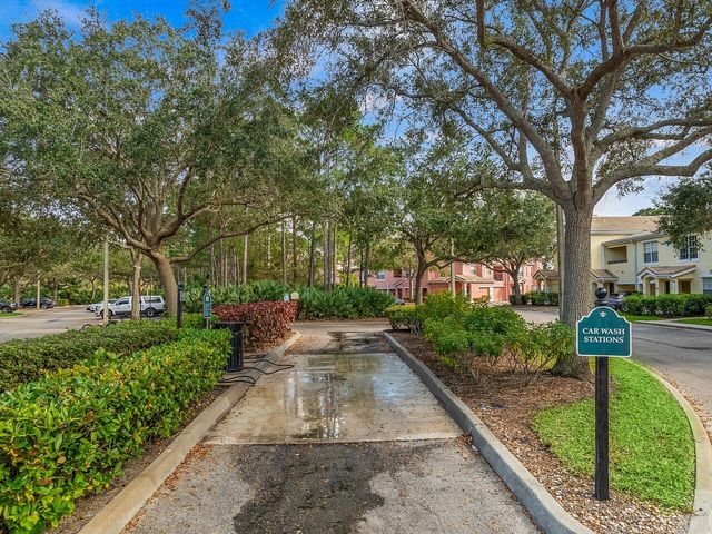 106 SW Peacock Blvd Apt 4-102 St, Port St Lucie, FL 34986