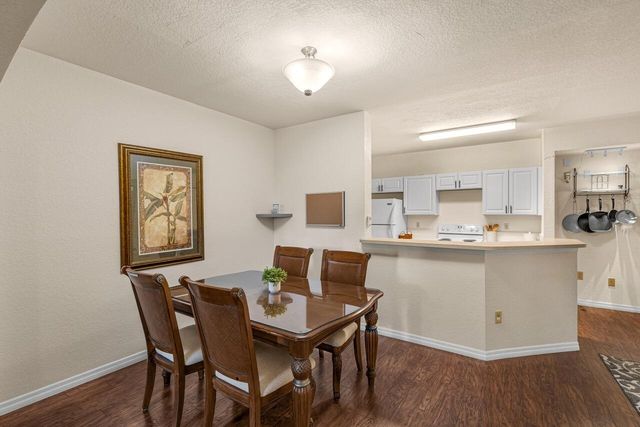 106 SW Peacock Blvd Apt 4-102 St, Port St Lucie, FL 34986