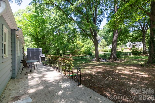 812 N Ransom Street, Gastonia, NC 28052