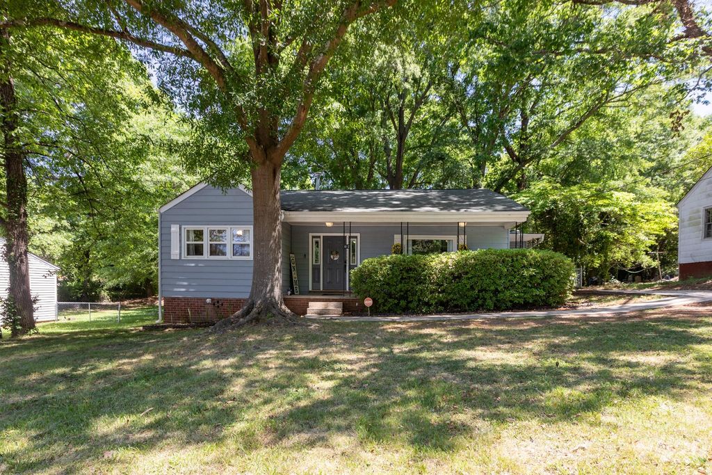 812 N Ransom Street, Gastonia, NC 28052