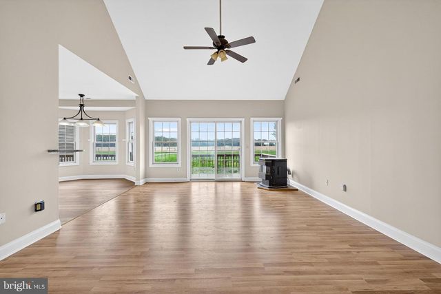 82 DORIAN DR, Dover, DE 19904