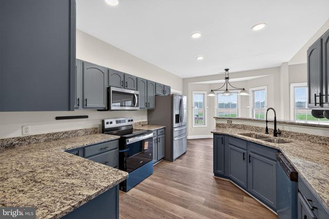 82 DORIAN DR, Dover, DE 19904