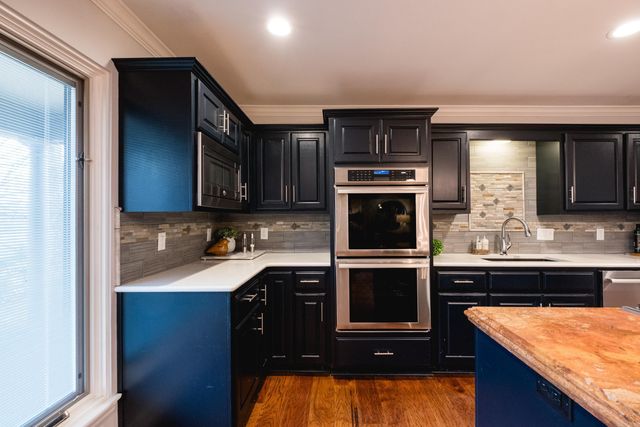 4 Nob View Circle, Little Rock, AR 72205