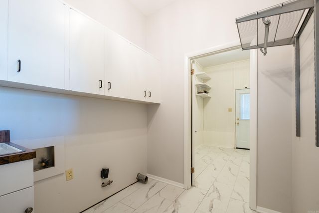 4 Nob View Circle, Little Rock, AR 72205