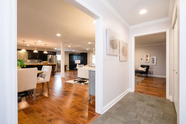 4 Nob View Circle, Little Rock, AR 72205