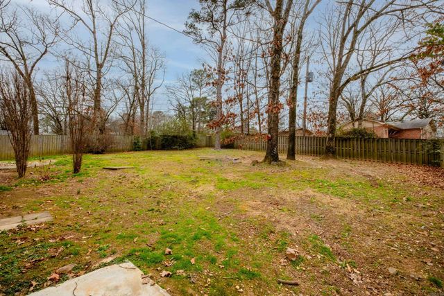 4 Nob View Circle, Little Rock, AR 72205