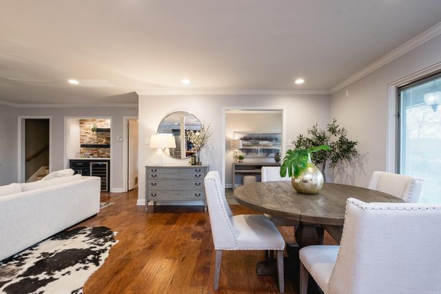 4 Nob View Circle, Little Rock, AR 72205