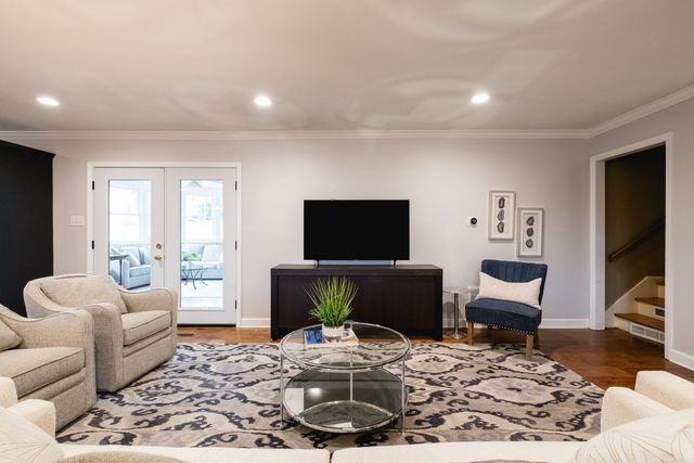 4 Nob View Circle, Little Rock, AR 72205