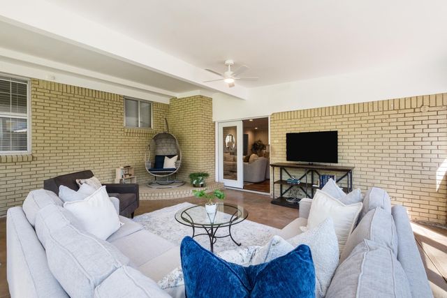 4 Nob View Circle, Little Rock, AR 72205