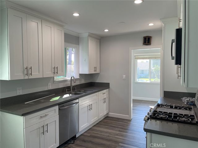 2630 N Brighton, Burbank, CA 91504
