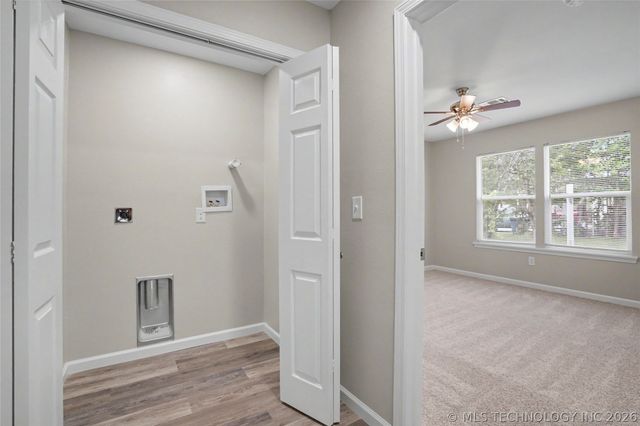 4752 S 27TH West Avenue, Tulsa, OK 74107