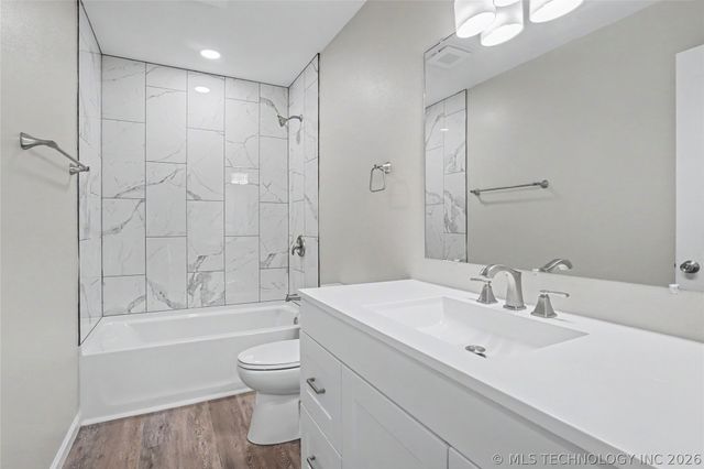 4752 S 27TH West Avenue, Tulsa, OK 74107