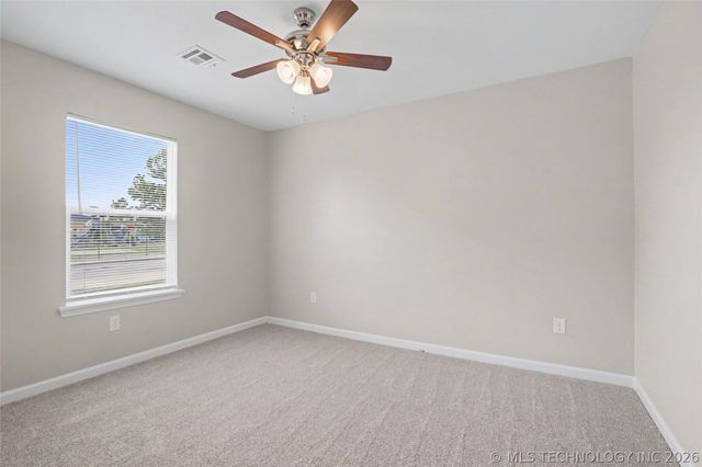 4752 S 27TH West Avenue, Tulsa, OK 74107