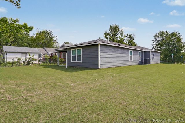 4752 S 27TH West Avenue, Tulsa, OK 74107