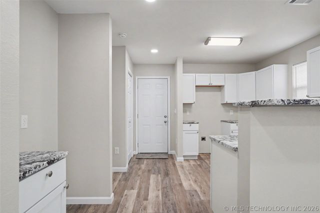 4752 S 27TH West Avenue, Tulsa, OK 74107