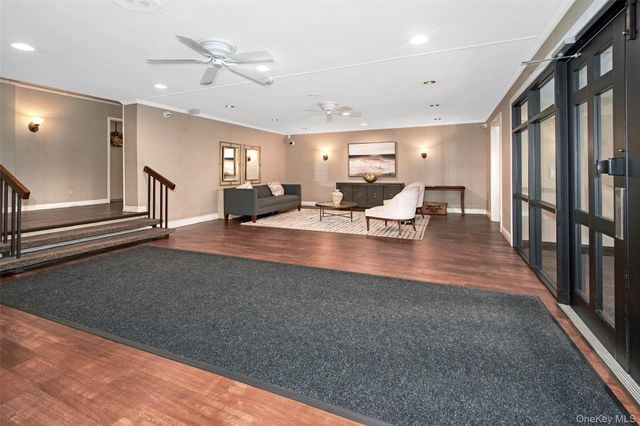 480 Halstead Avenue 4V, Harrison, NY 10528