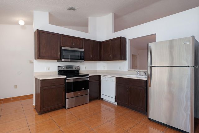 718 PINCON LANE, Kissimmee, FL 34759