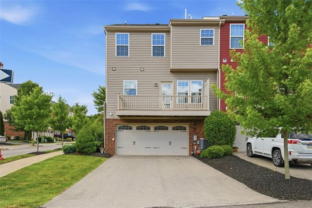 201 Thornapple Lane, Cranberry Twp, PA 16066