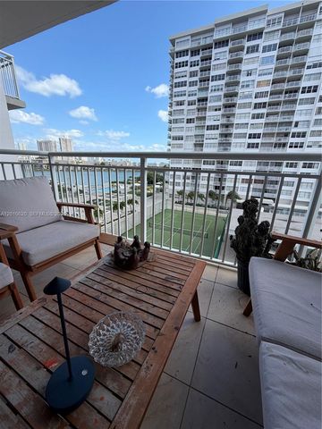 18061 Biscayne Blvd 601, Aventura, FL 33160
