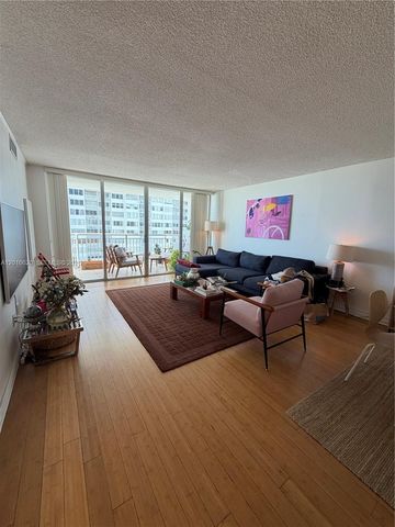 18061 Biscayne Blvd 601, Aventura, FL 33160