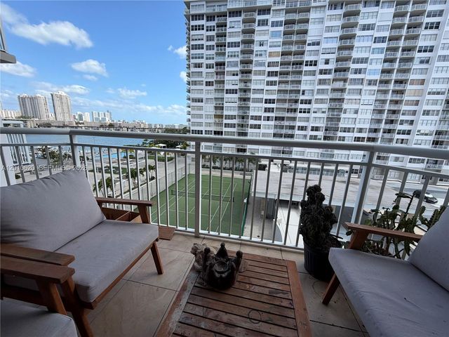 18061 Biscayne Blvd 601, Aventura, FL 33160