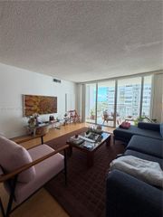 18061 Biscayne Blvd 601, Aventura, FL 33160