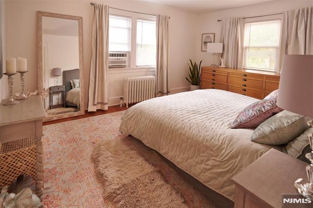 274 Englewood Avenue, Teaneck, NJ 07666