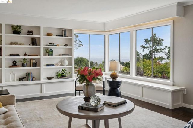 1427 Summit Rd, Berkeley, CA 94708