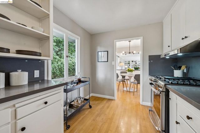 1427 Summit Rd, Berkeley, CA 94708