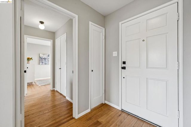 1427 Summit Rd, Berkeley, CA 94708