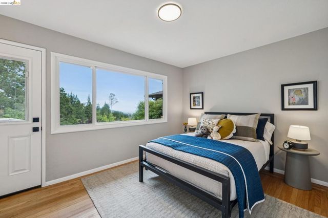 1427 Summit Rd, Berkeley, CA 94708