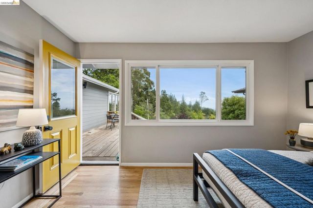 1427 Summit Rd, Berkeley, CA 94708