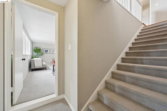 1427 Summit Rd, Berkeley, CA 94708