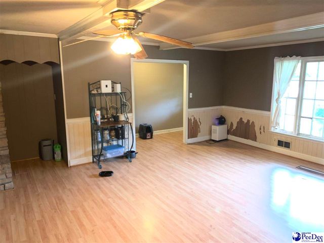 3508 E National Cemetary Rd, Florence, SC 29506