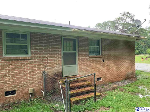 3508 E National Cemetary Rd, Florence, SC 29506